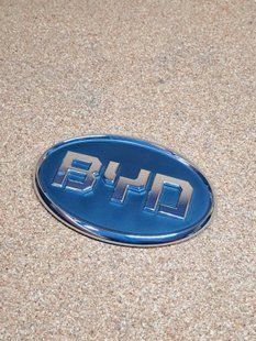 Эмблема передняя решетки радиатора 12см BYD F0, Бид Ф0, Бід Ф0 10287306-00.2 фото
