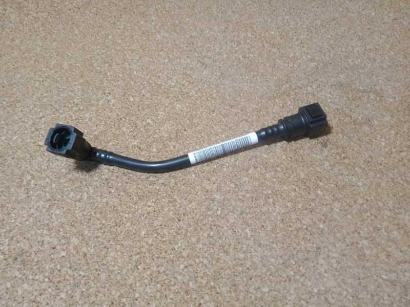 Трубка паливна Geely MK Джилі МК Geely MK Cross (MK-2) 1016003278/1 фото