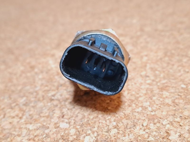 Датчик заднього ходу 1,6 4G18 Brilliance BS6, Брилианс М1, Бріліанс М1 BS15-3729800 фото