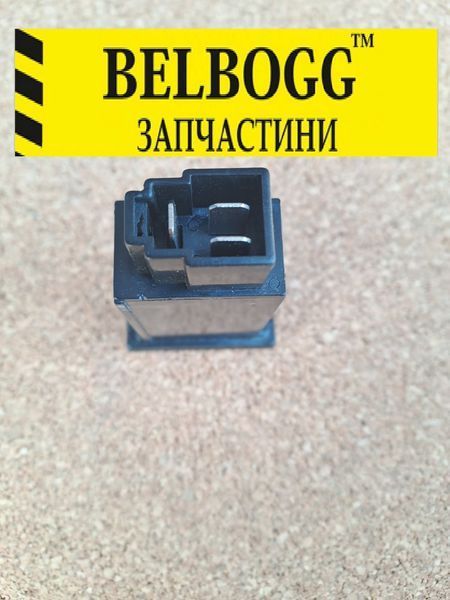 Кнопка включения аварийной сигнализации 3 контактный Great Wall Deer Грейт Вол Дир Дір 4117020-D22 фото