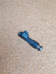 Форсунка паливна 25376995 Geely Emgrand EC7, Джилі Емгранд ЕС7, Джилі Емгранд ЕС7 1136000196.3 фото