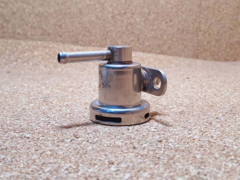 Корпус регулятора тиску палива SMA Maple C51, C52, C81, R80 СМА Мапл С51, С52, С81 Р80 SMA4562 фото
