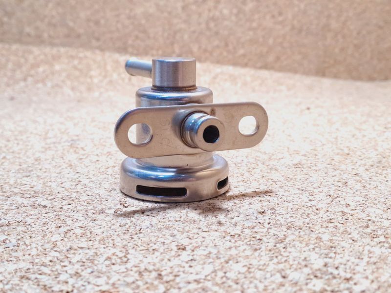 Корпус регулятора тиску палива SMA Maple C51, C52, C81, R80 СМА Мапл С51, С52, С81 Р80 SMA4562 фото