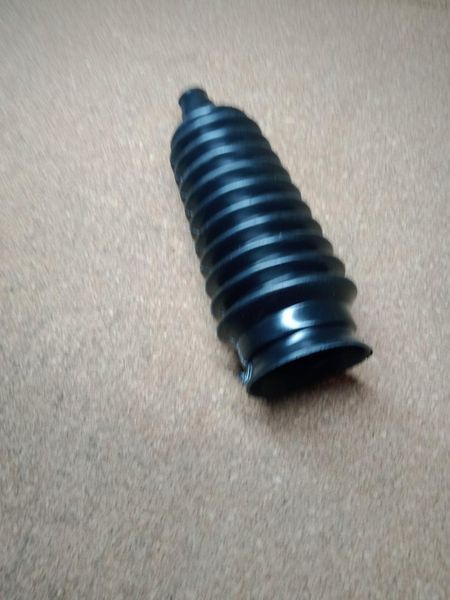 Пильник рульової тяги рейки VW Volkswagen Caddy Golf Jetta Passat Vento Variant&nbsp; Фольксваген Гольф Джетта&nbsp;Варіант Пассат Кадди Кадді Венто 191419831 фото