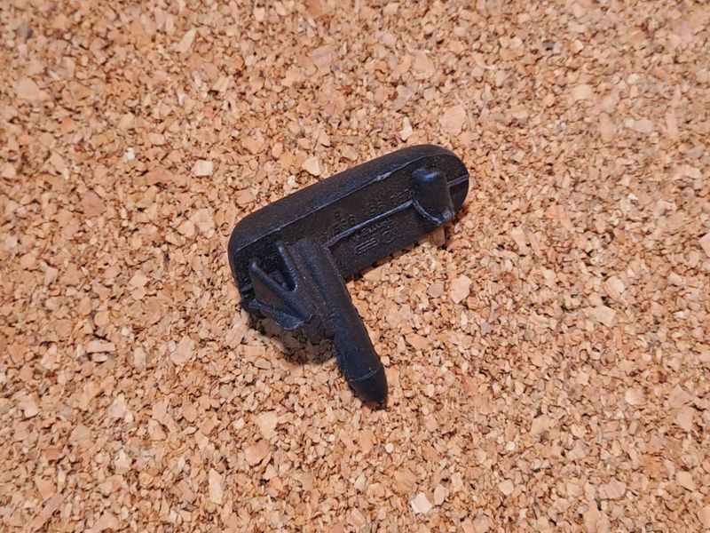 Форсунка омывателя лобового стекла VW Volkswagen&nbsp;Caddy Golf&nbsp;Corrado&nbsp;Jetta Passat Vento&nbsp;Polo&nbsp;Santana Scirocco&nbsp;Фольксваген Жук&nbsp;Гольф Джетта Поло&nbsp;Пассат Кадди Кадді Венто Коррадо Транспортер Т4 Сірокко Сирокко 191955985 фото