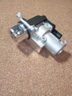 Клапан EGR Клапан egr рециркуляції газів VW Volkswagen Golf 5 Jetta&nbsp;Polo ​​​​​​​Caddy 3&nbsp;Passat B6&nbsp;Touran&nbsp;Фольксваген Гольф 5 Джетта&nbsp;Пассат Б6 Кадді Кадди 3 Туран Поло 3G131502B  фото