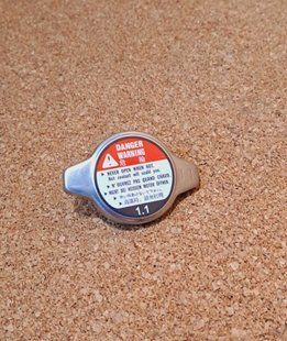 Крышка радиатора охлаждения двигателя Chery Amulet, Чери Амулет A15-1301110 фото