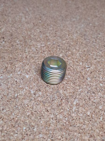 Болт сливной масла КПП M24x1,5 17 мм VW Volkswagen Beetle Bora Caddy Golf Jetta Passat&nbsp;Polo Lupo Vento&nbsp;Transporter&nbsp;Фольксваген Жук Бора Гольф Джетта Поло&nbsp;Пассат Кадди Кадді&nbsp;Лупо Венто Транспортер Т4 Т5 Т6 WHT 001 937 фото