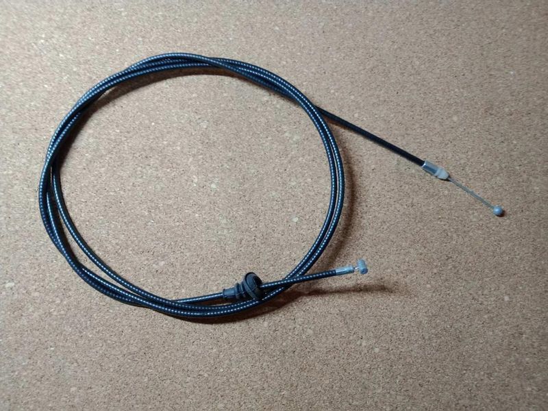 Трос капота Geely Emgrand EC8 Джилі Емгранд ЕС8 1018010958 фото